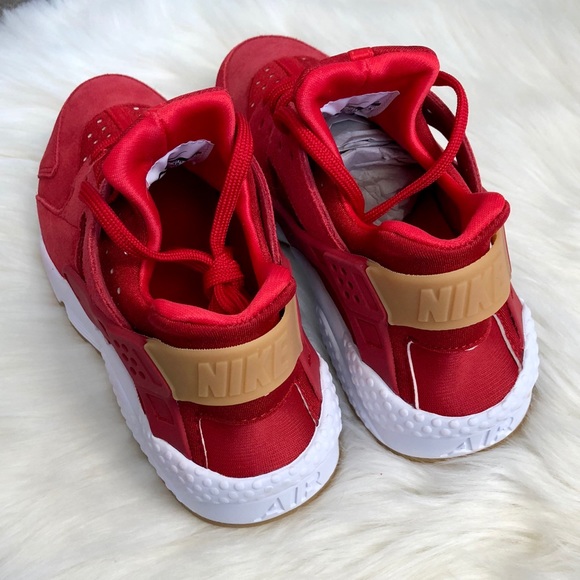 Brand New Nike Air Huarache Run Suede Red + Gum - Picture 5 of 5